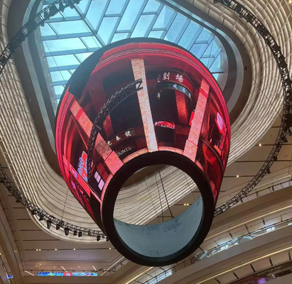 Écrans LED publicitaires accrocheurs à l'œil sur le mur vidéo LED incurvé P4
