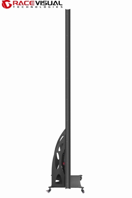 Série IP. Une affiche LED P2.5 élégante 640×1920 mm avec une gamme de gris 16 bits et une base de roue mobile pour des annonces intérieures flexibles