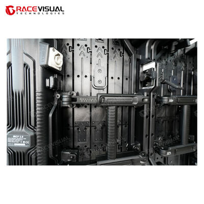 Affichage LED intérieur courbé flexible de la série IRDF avec une conception modulaire magnétique à hauteur de pixel de 2,9 mm et un taux de rafraîchissement de 7680 Hz